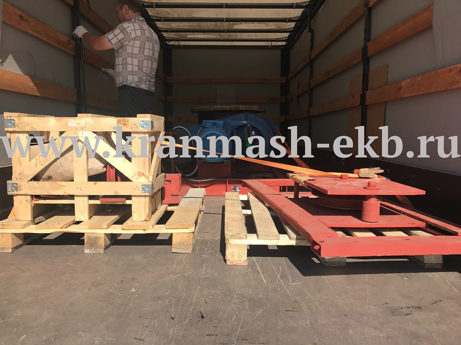 Лебедка маневровая ЛЭМ-10Ш1 Лебедка маневровая ЛЭМ-10Ш2